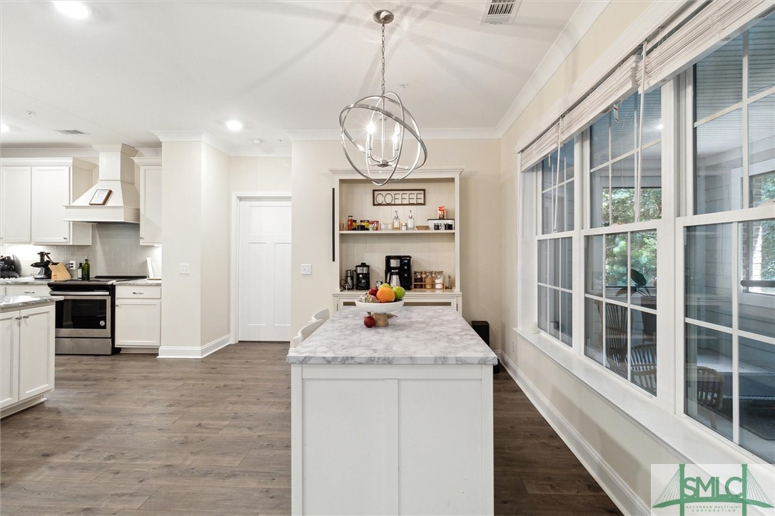 1204 Woodside Ridge