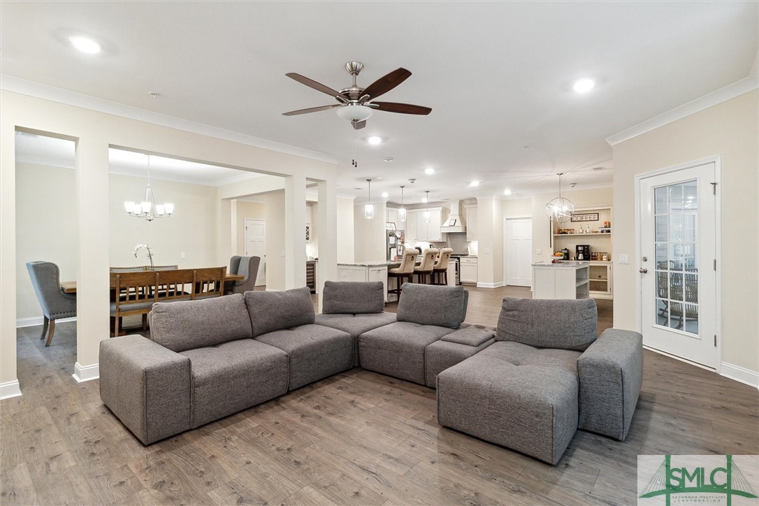 1204 Woodside Ridge