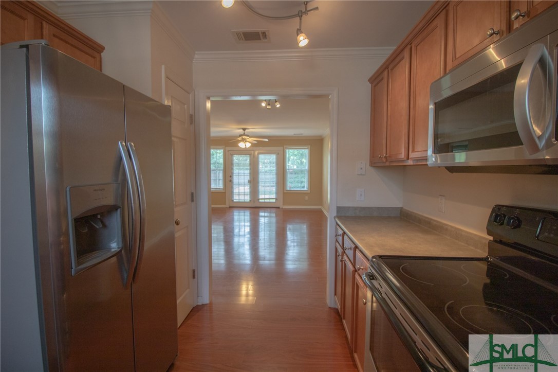3 Amelia Court