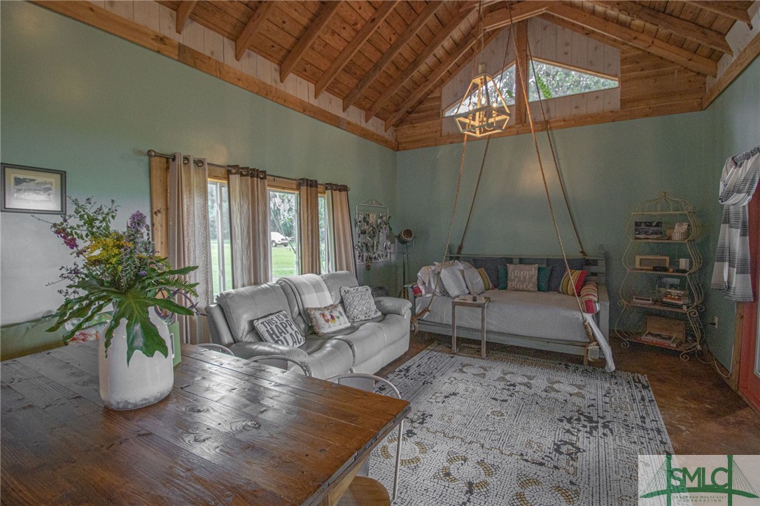 154 River Drive