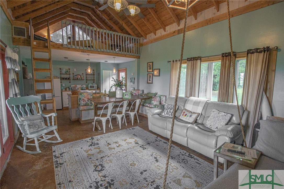 154 River Drive
