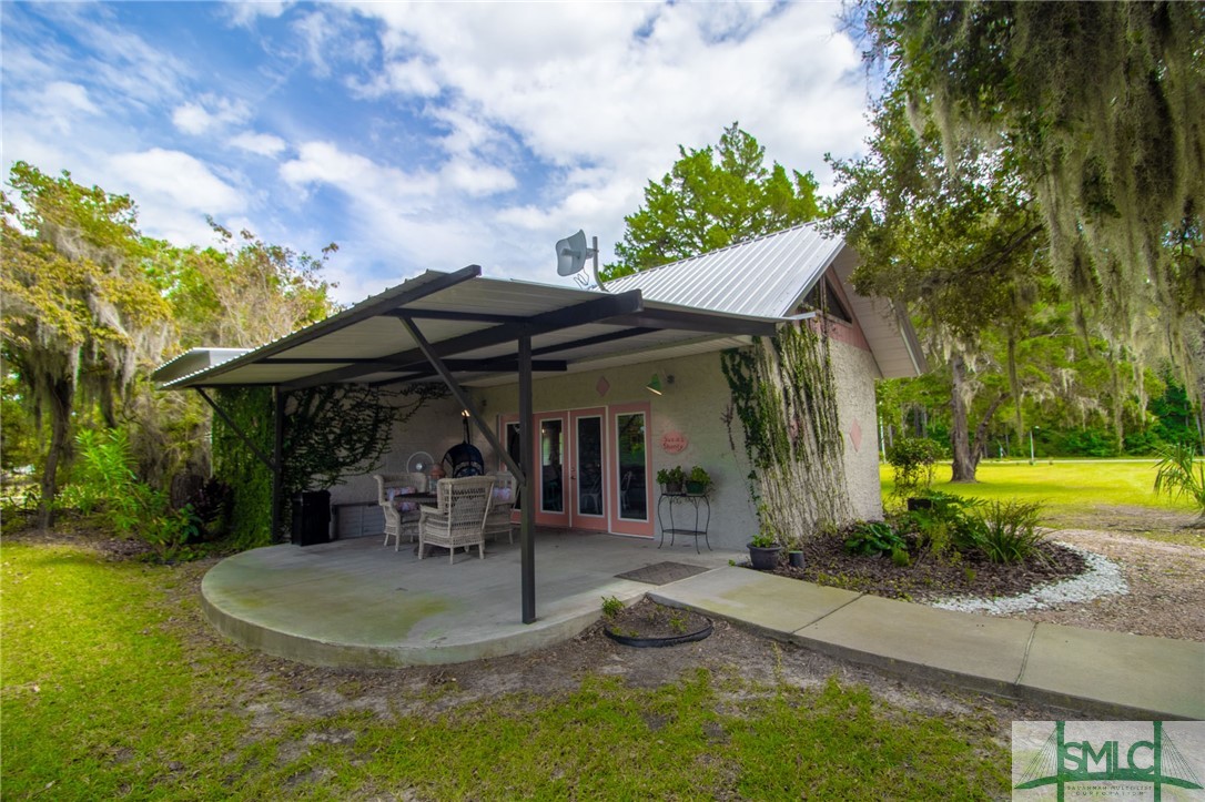 154 River Drive