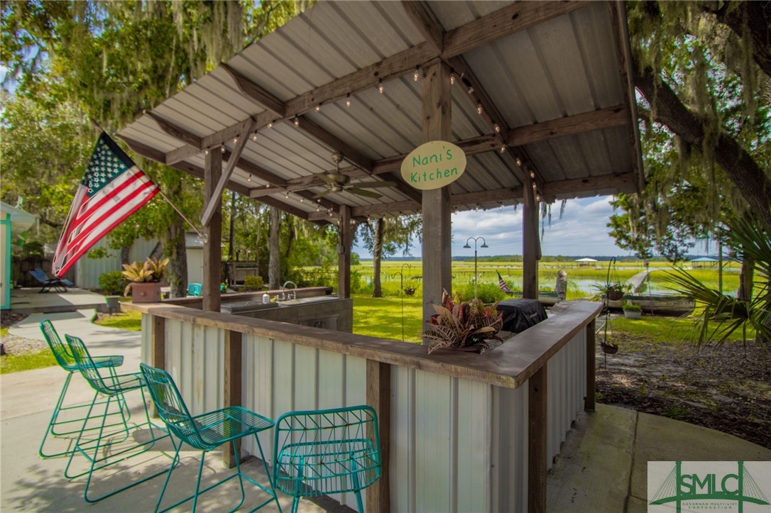 154 River Drive
