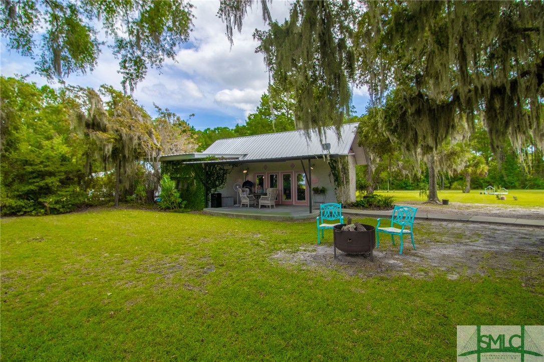 154 River Drive