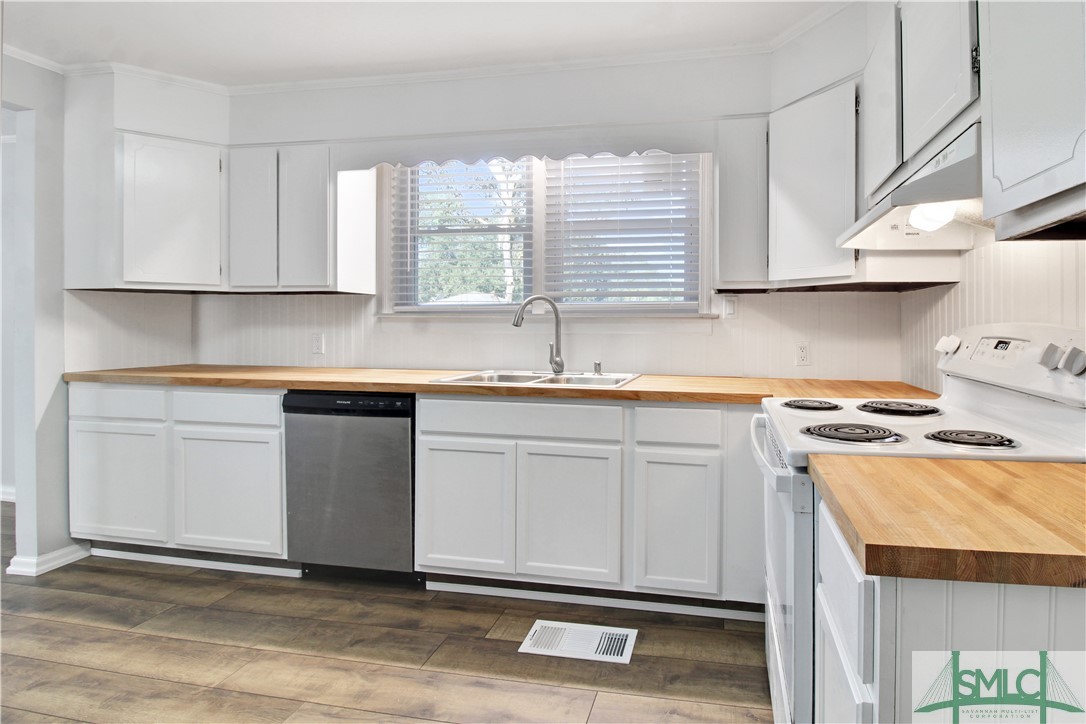 2330 Brevard Circle