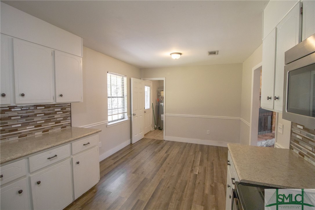 717 Little John Drive