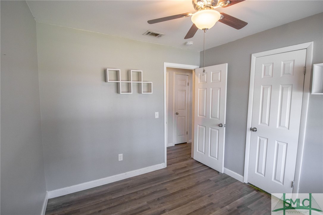 717 Little John Drive