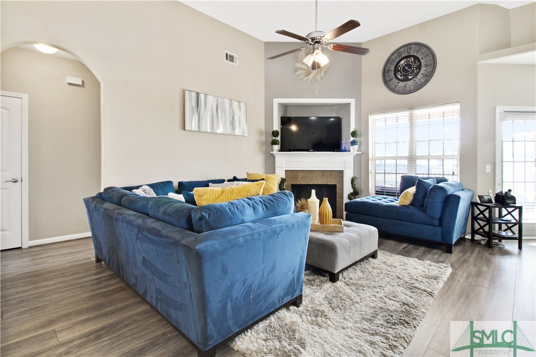 9 Bay Willow Court