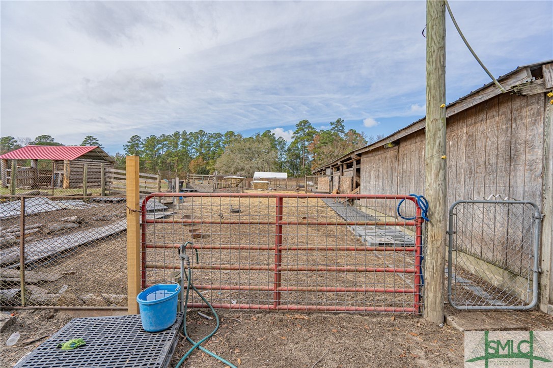 750 Copperhead Lane