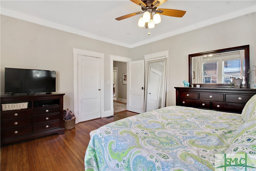 532 E 50th Street