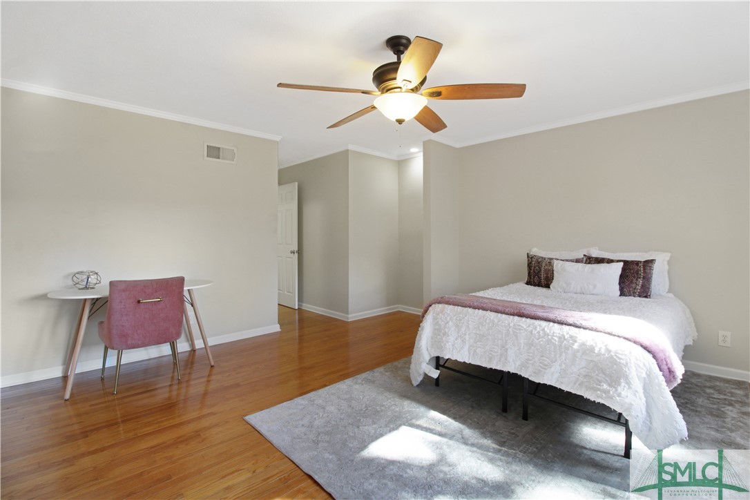52 Knollwood Circle