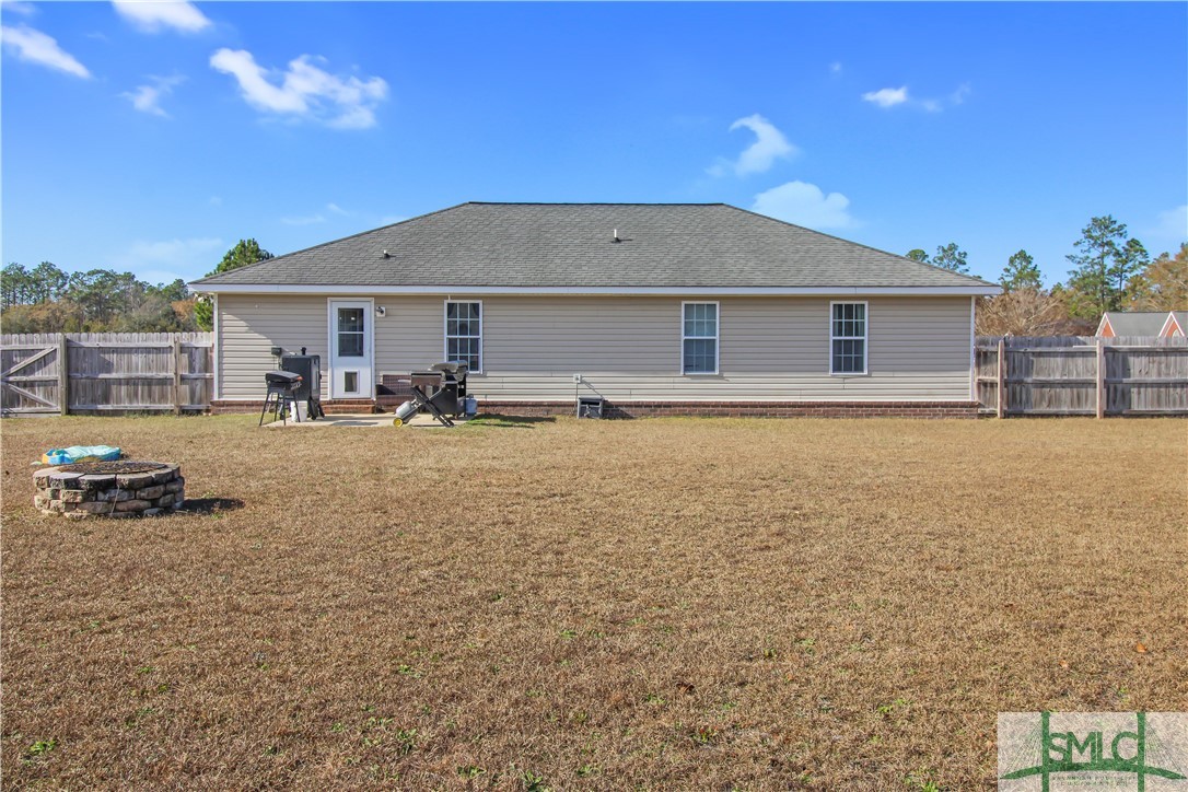 385 Winchester Way SE