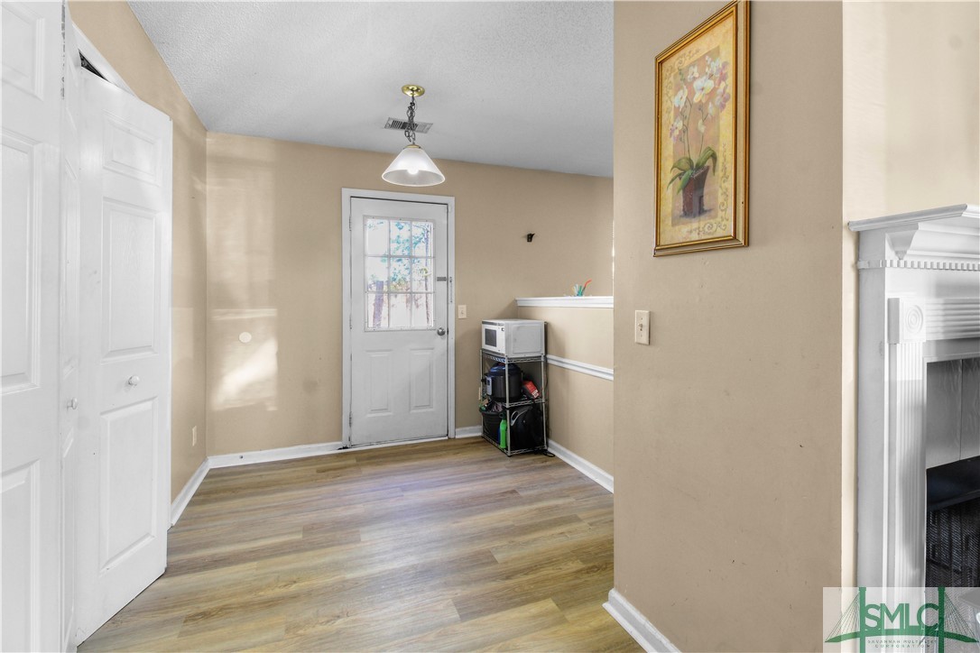 12 Parish Way