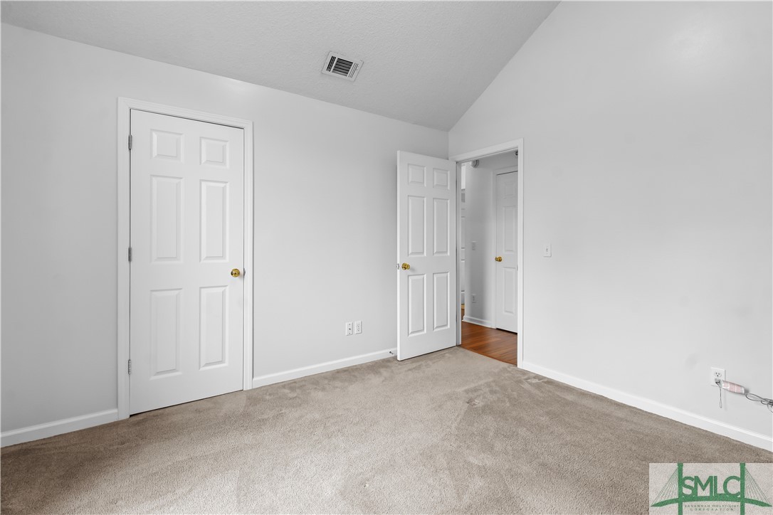 105 Joshua Circle