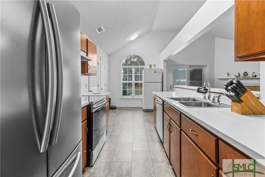 105 Joshua Circle