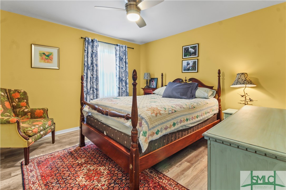 4 Knollwood Circle