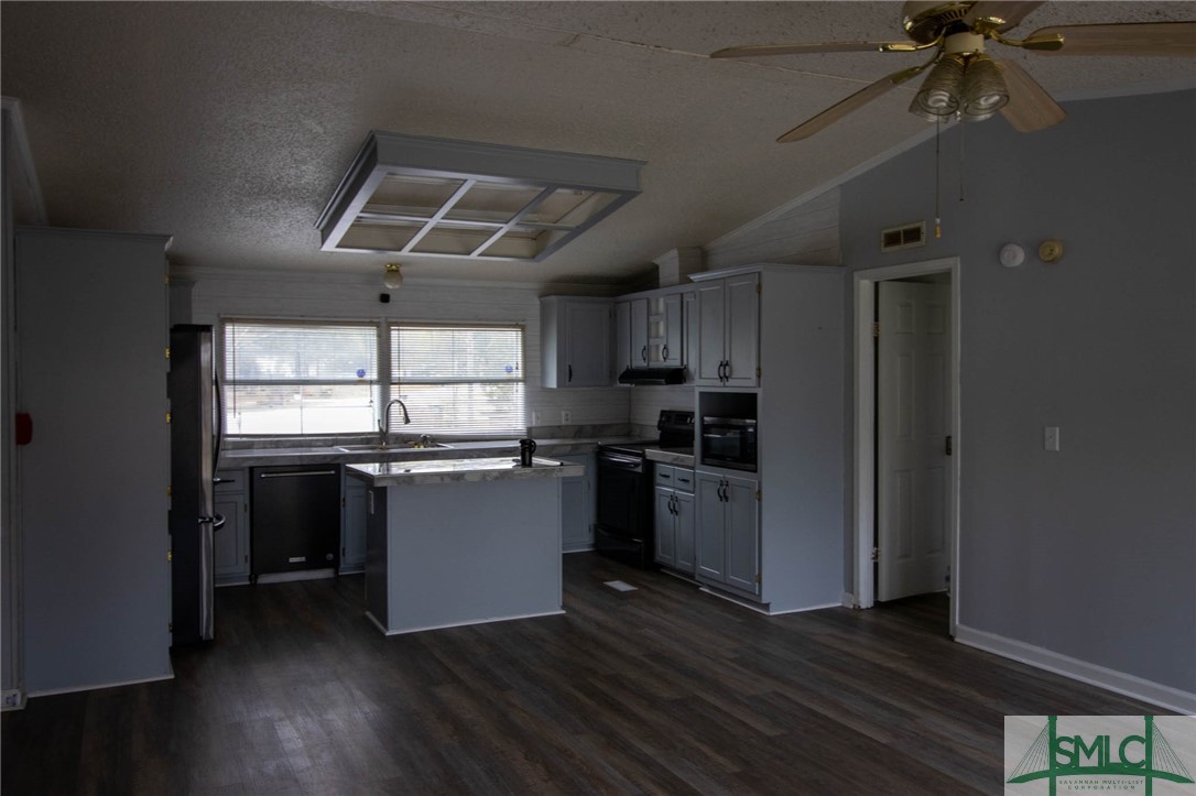 19 Widgeon Court