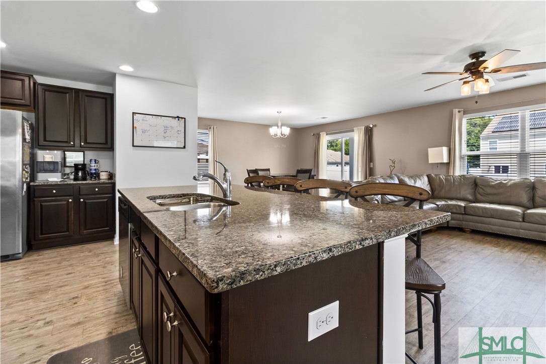 19 Hawkhorn Court