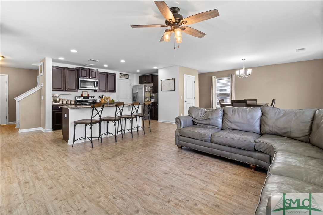 19 Hawkhorn Court