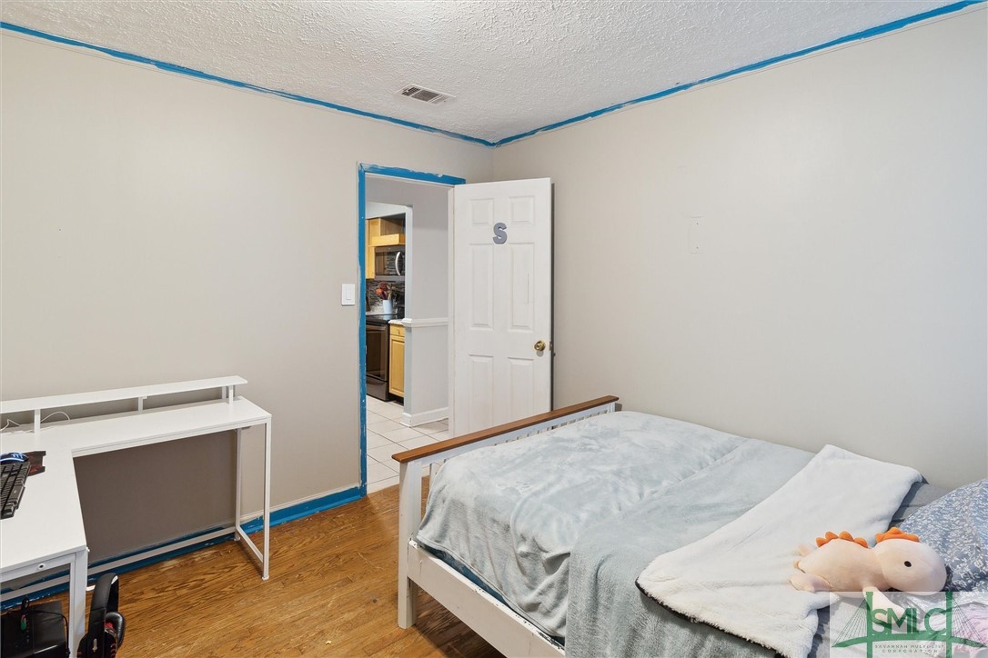 201 Mulberry Way