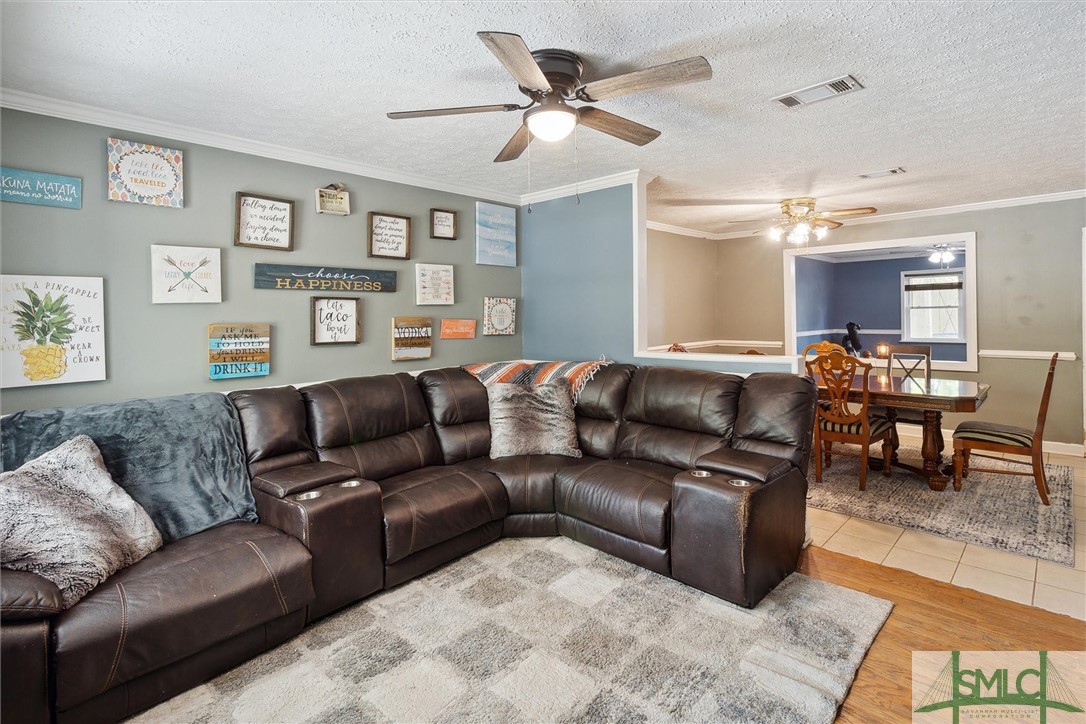 201 Mulberry Way