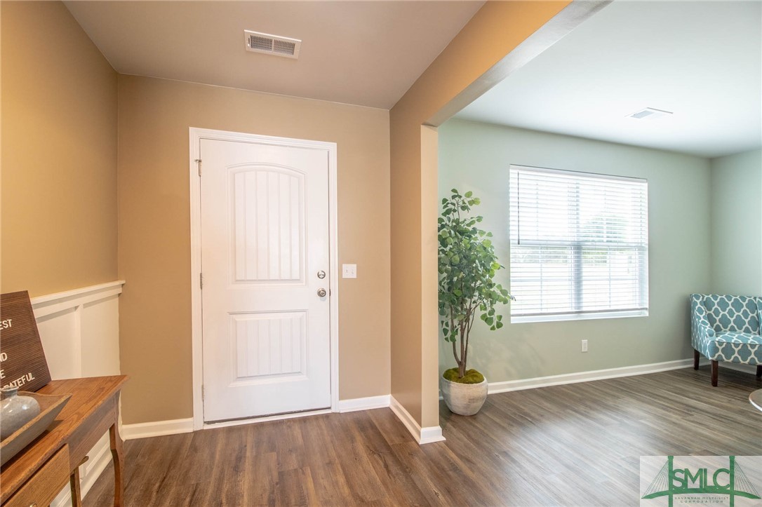 464 Tondee Way