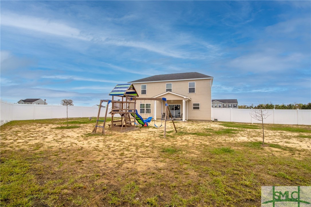 464 Tondee Way