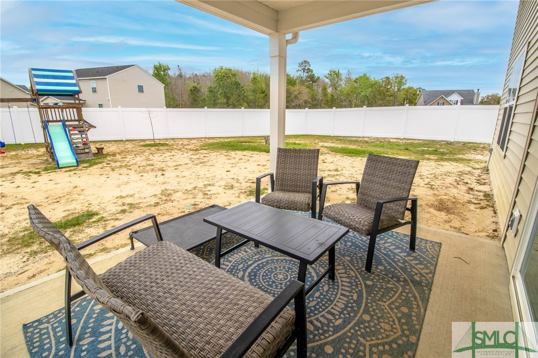 464 Tondee Way