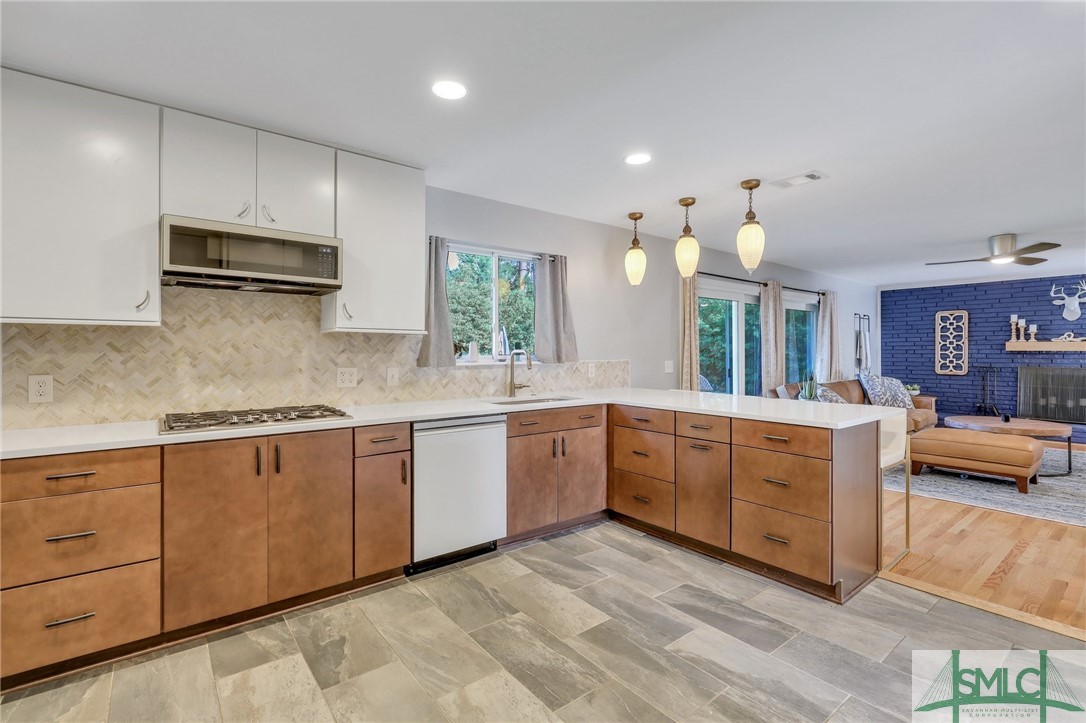 4738 Cumberland Drive