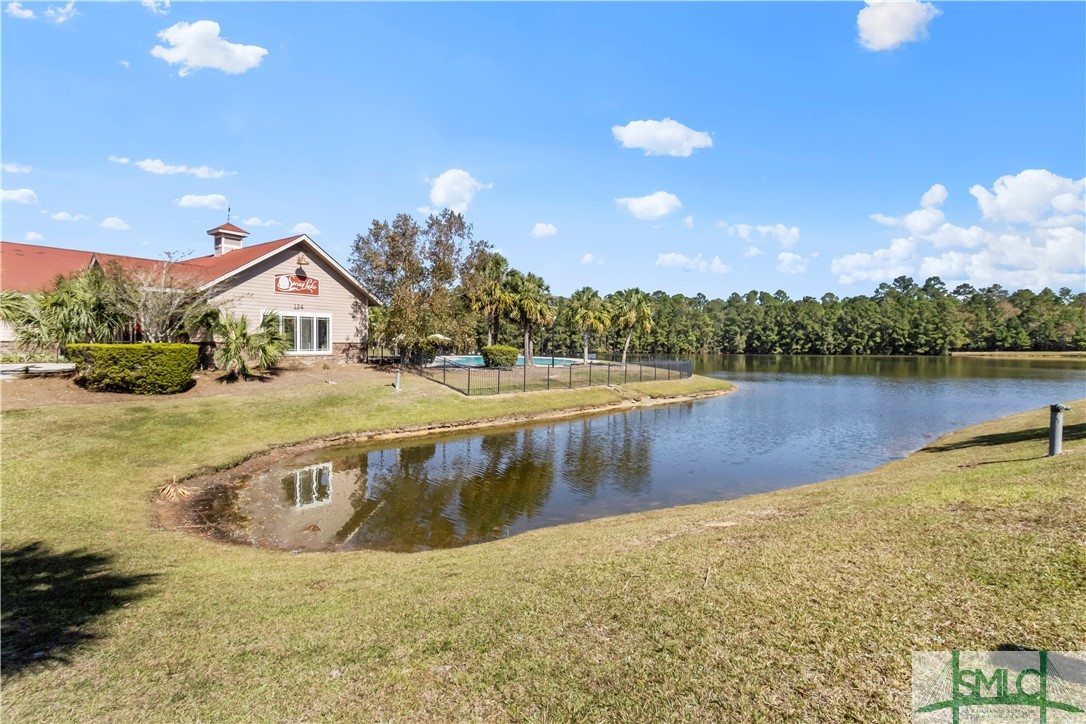 168 Lakepointe Drive