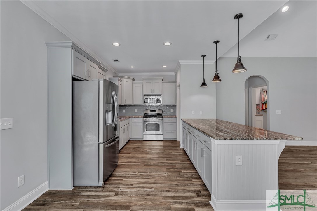 80 Sugar Pine Drive