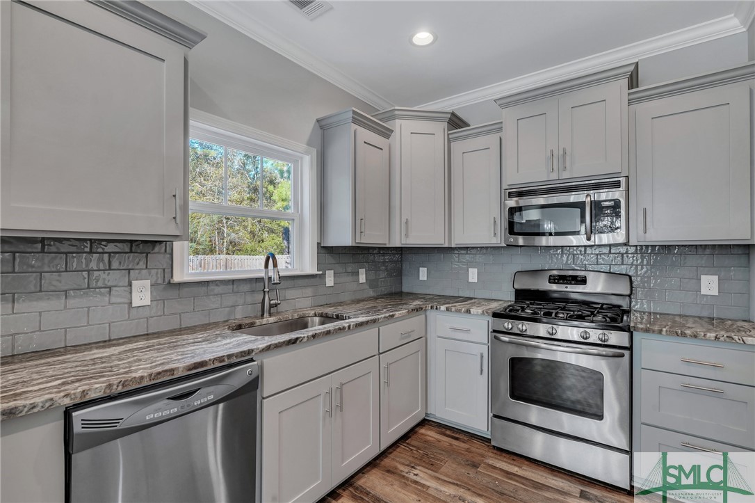 80 Sugar Pine Drive