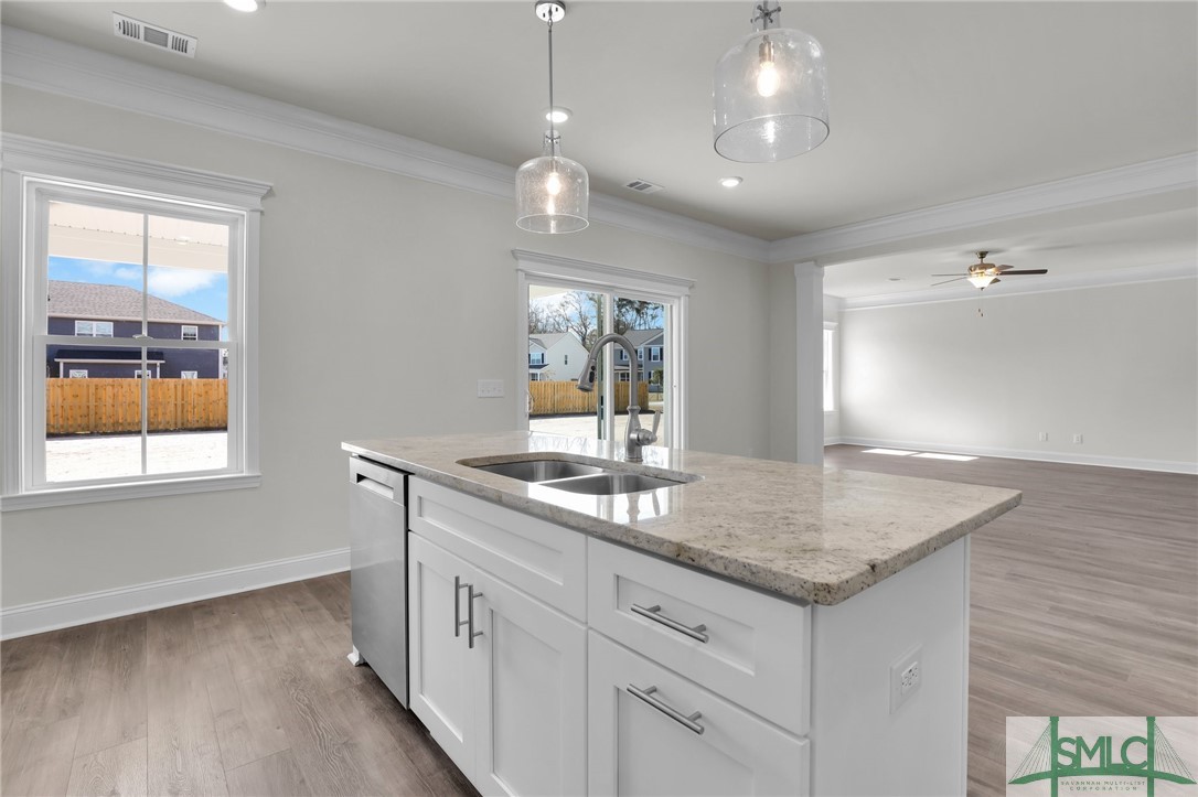 36 Pitch Point Trail