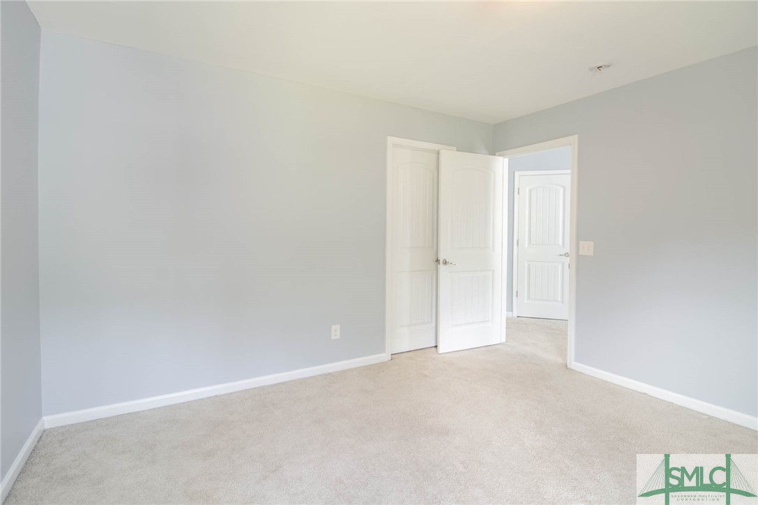 70 Richmond Walk Drive