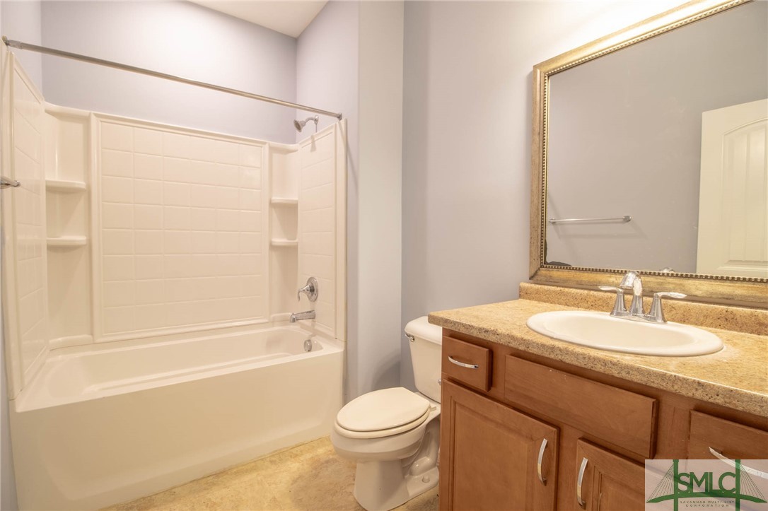 70 Richmond Walk Drive