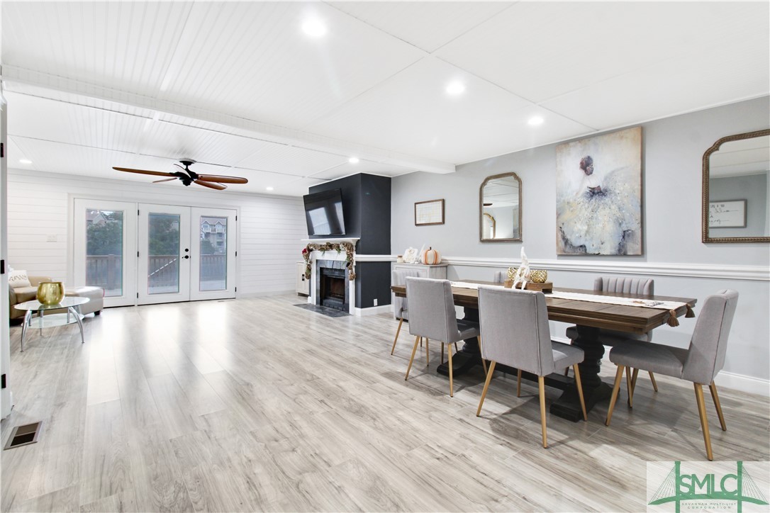 12502 Apache Avenue 15