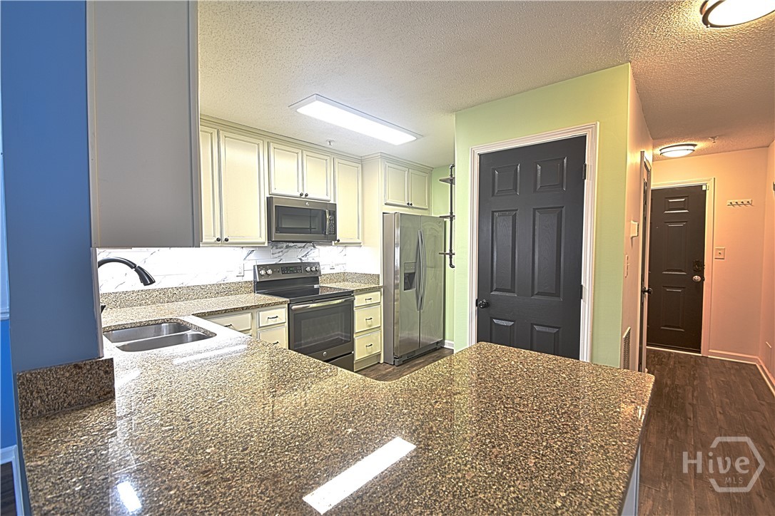 5301 Walden Park Drive