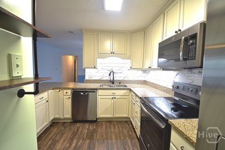 5301 Walden Park Drive