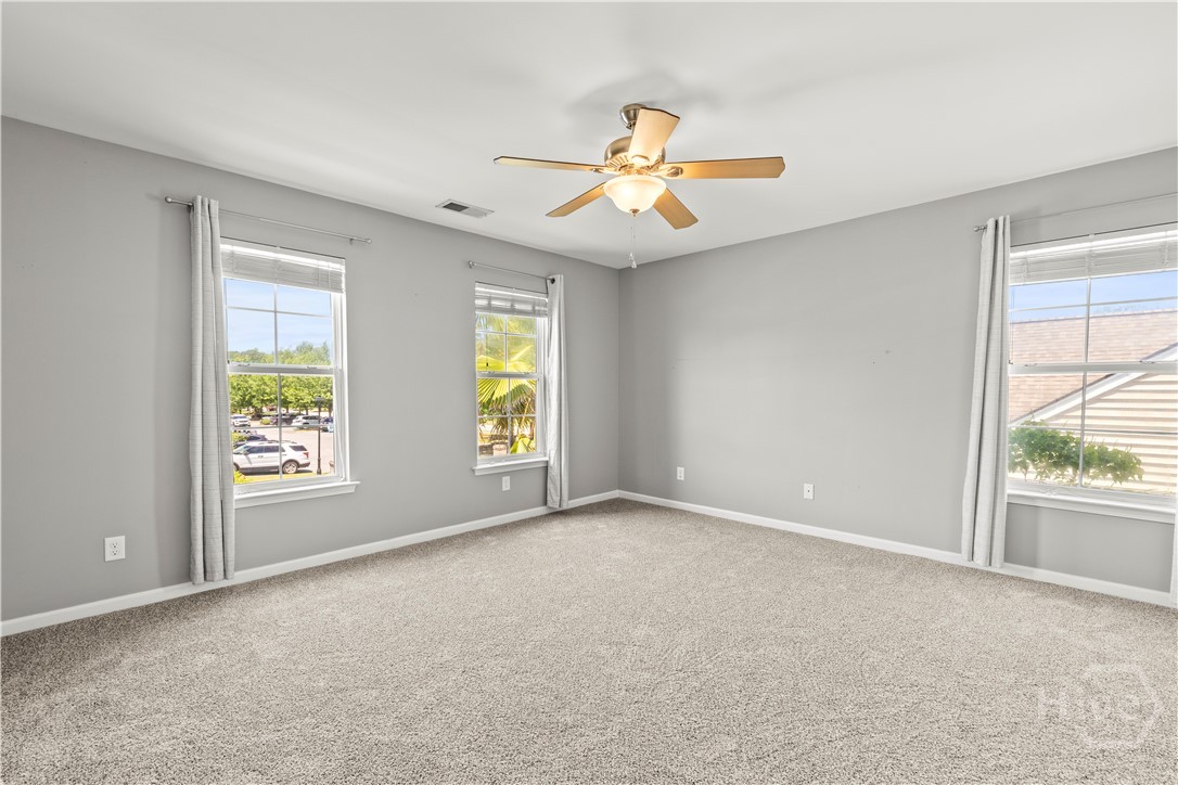 46 Central Park Way