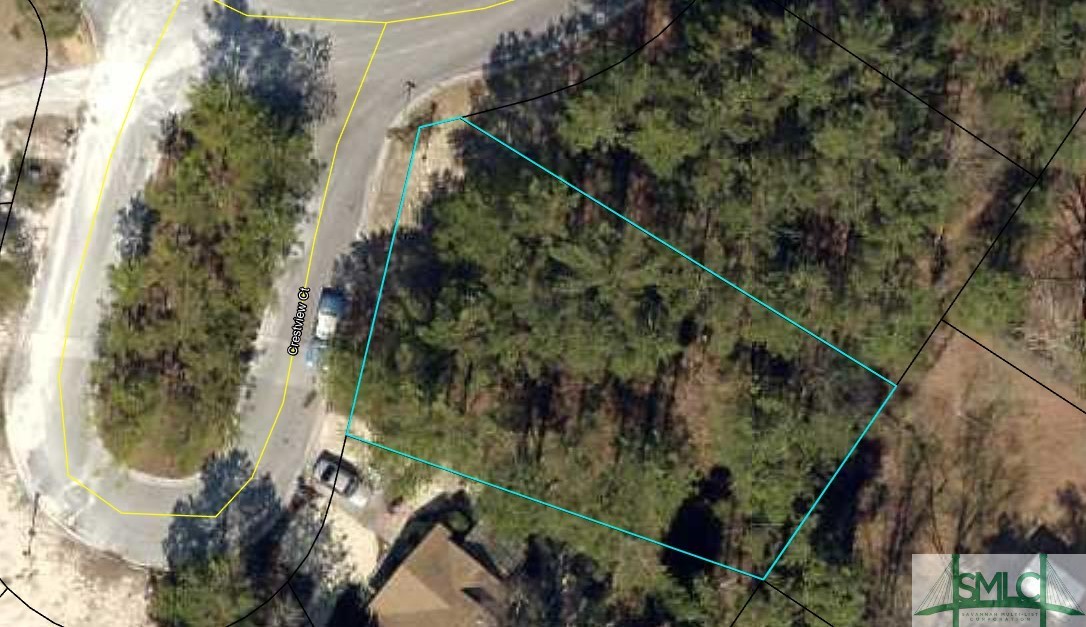 2702 Crestview Court