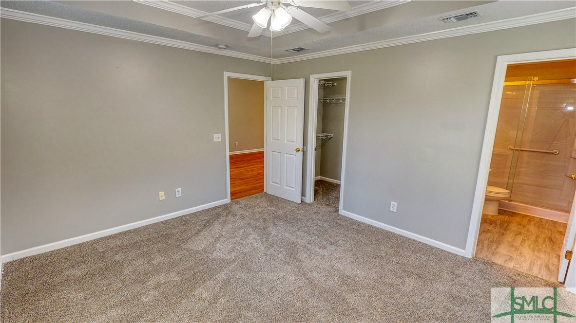 76 Al Henderson Boulevard F1