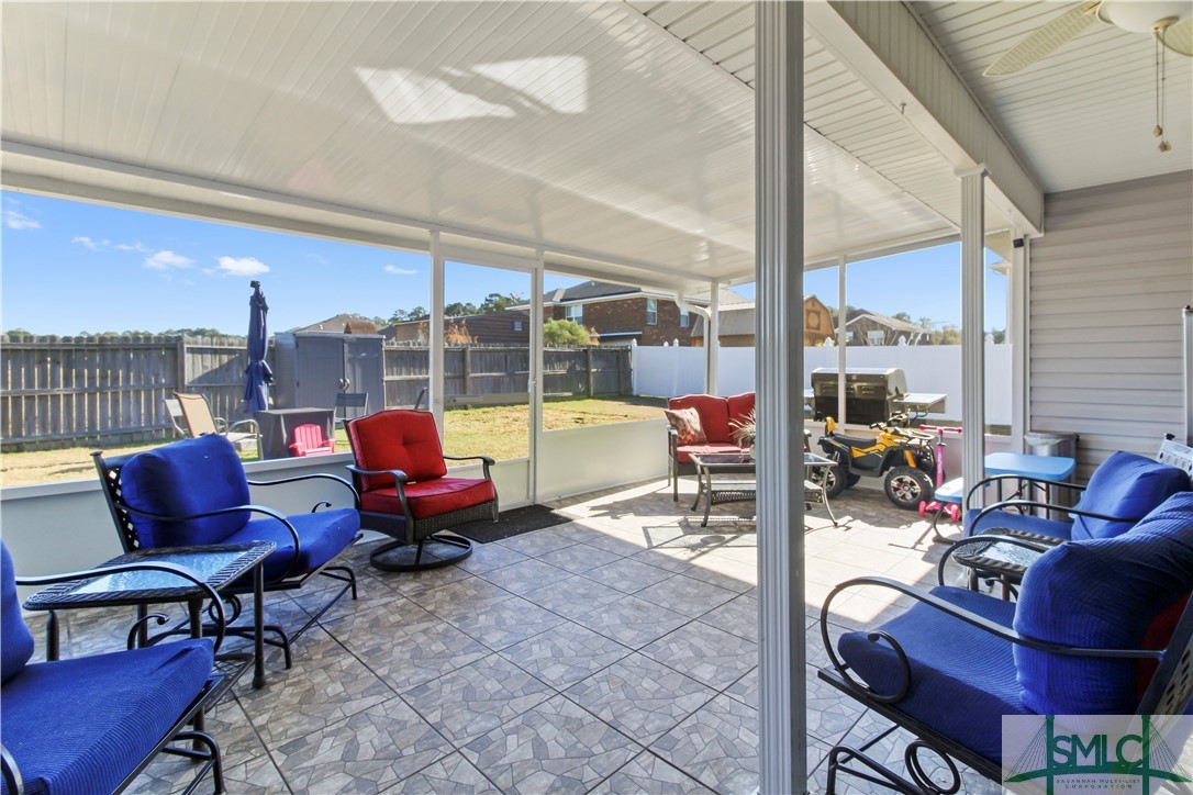 375 Manchester Court