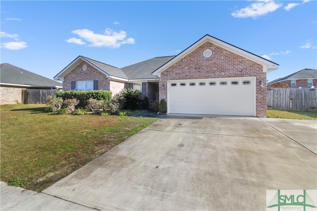 375 Manchester Court