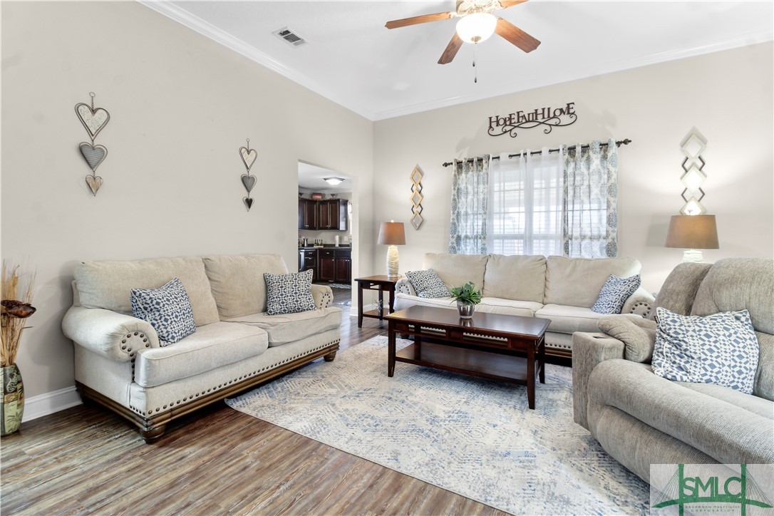 375 Manchester Court