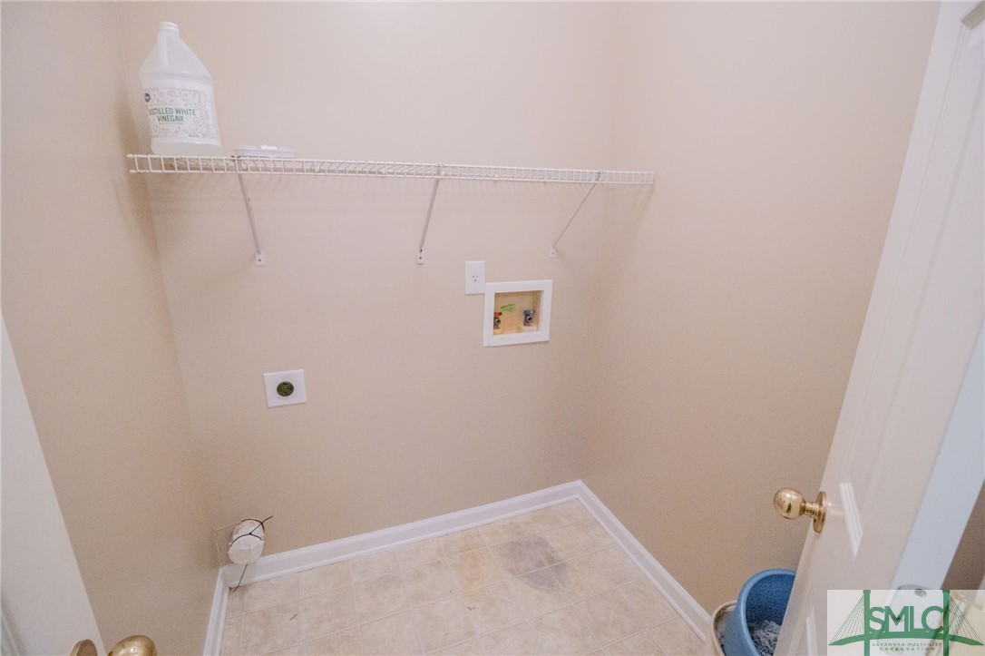 76 Al Henderson Boulevard D5