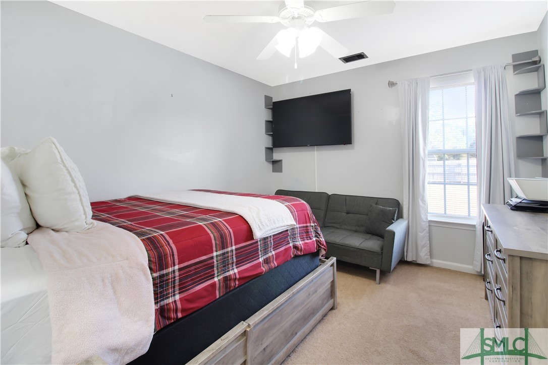 385 Winchester Way SE