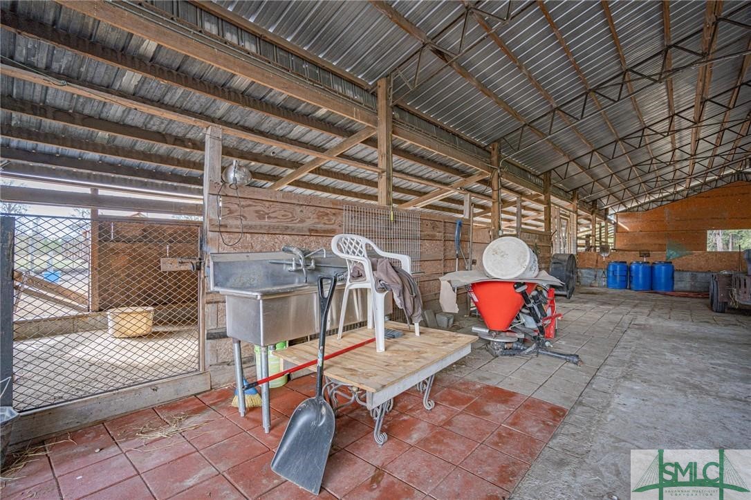 750 Copperhead Lane
