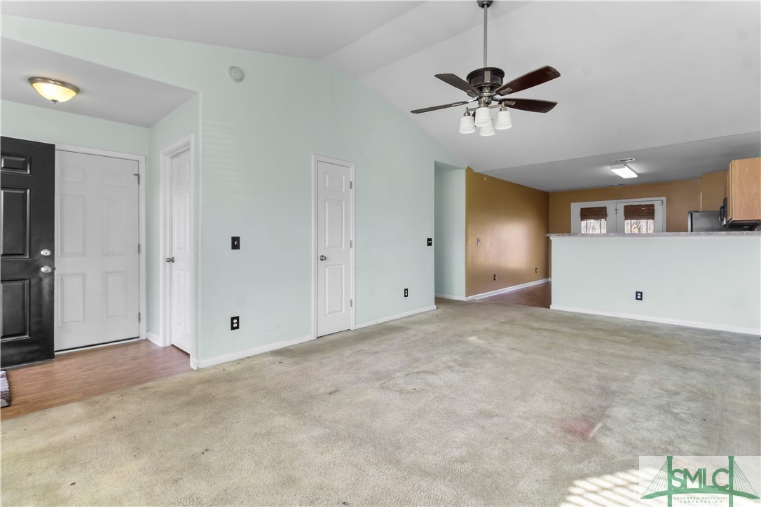 141 Fox Glen Court