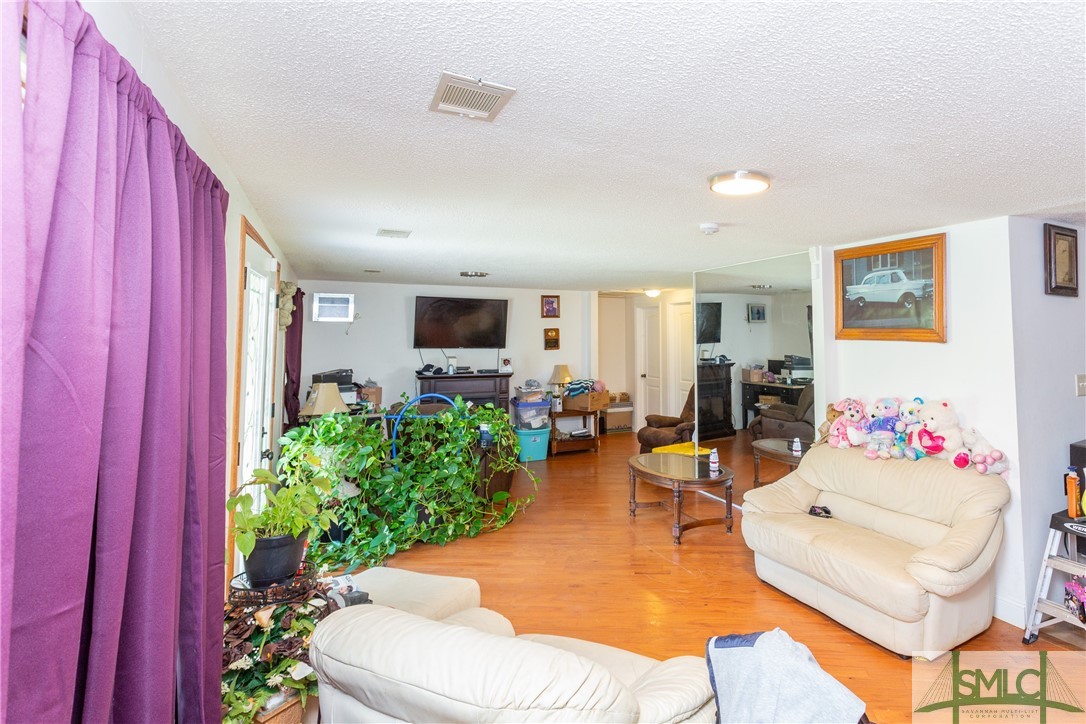 1012 Holmestown Road