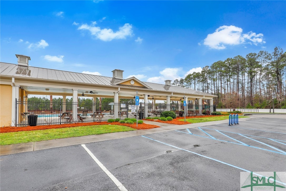 330 Willow Oak Drive